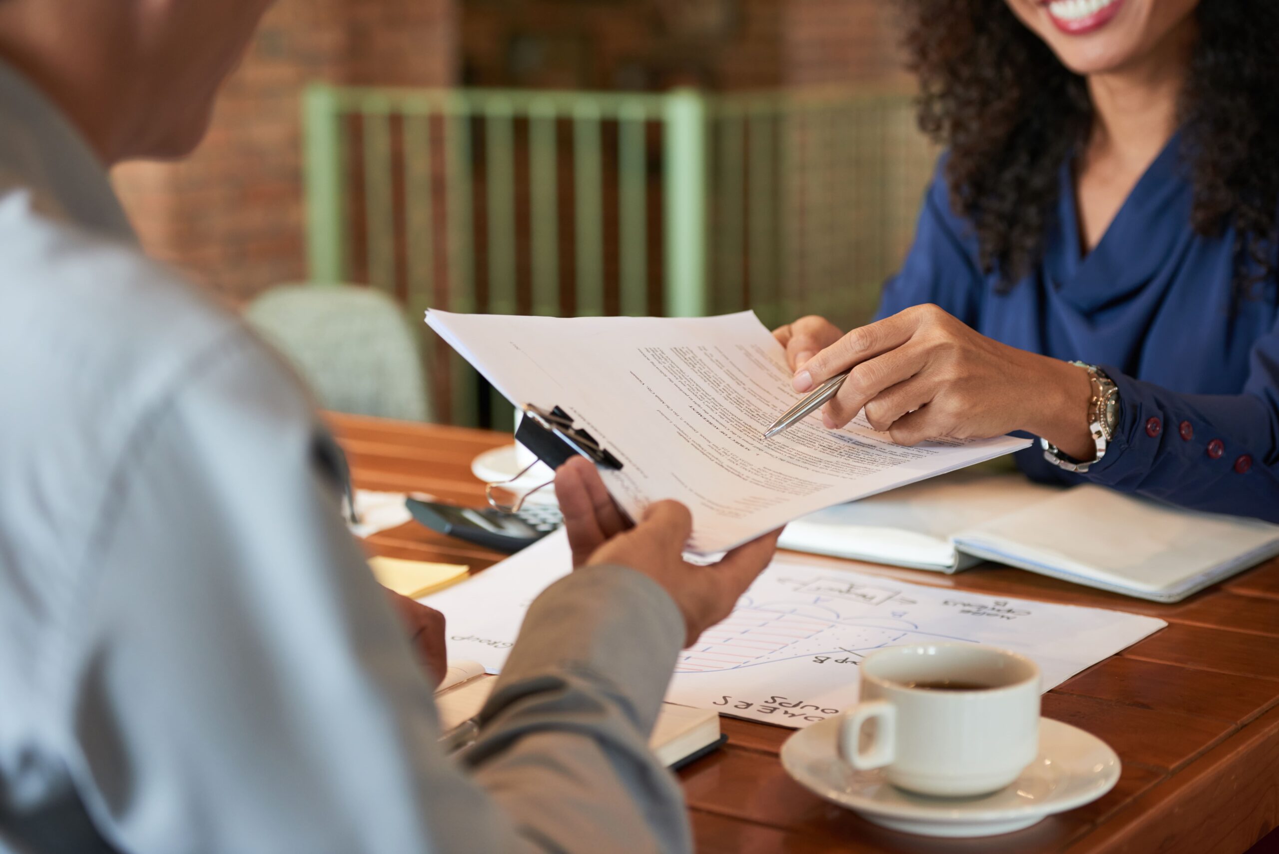 Tipos de Contratos Imobiliários: Compra e Venda, Locação e Mais